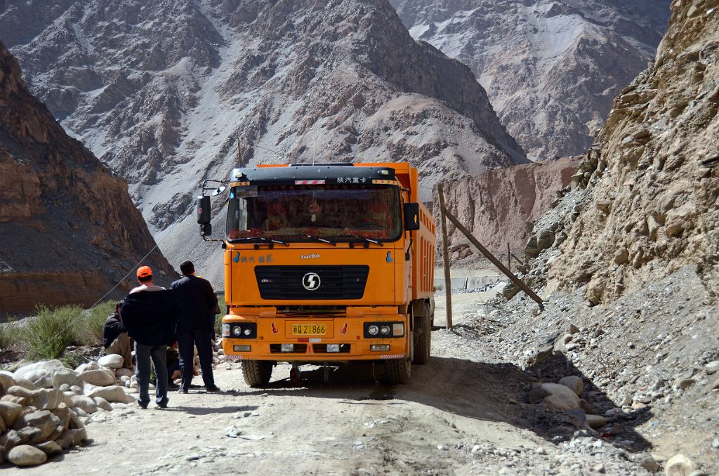 37 Traffic Jam On The Dirt Road Between Mazar And Yilik To The Trek To K2 In China